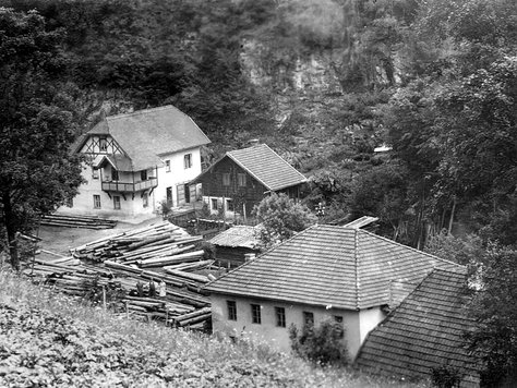 Das Sägewerk vor ungefähr 75 Jahren.